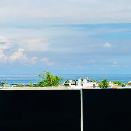 Amazing Sunset View Rooftop. Flic-en-Flacq Buitenkant foto